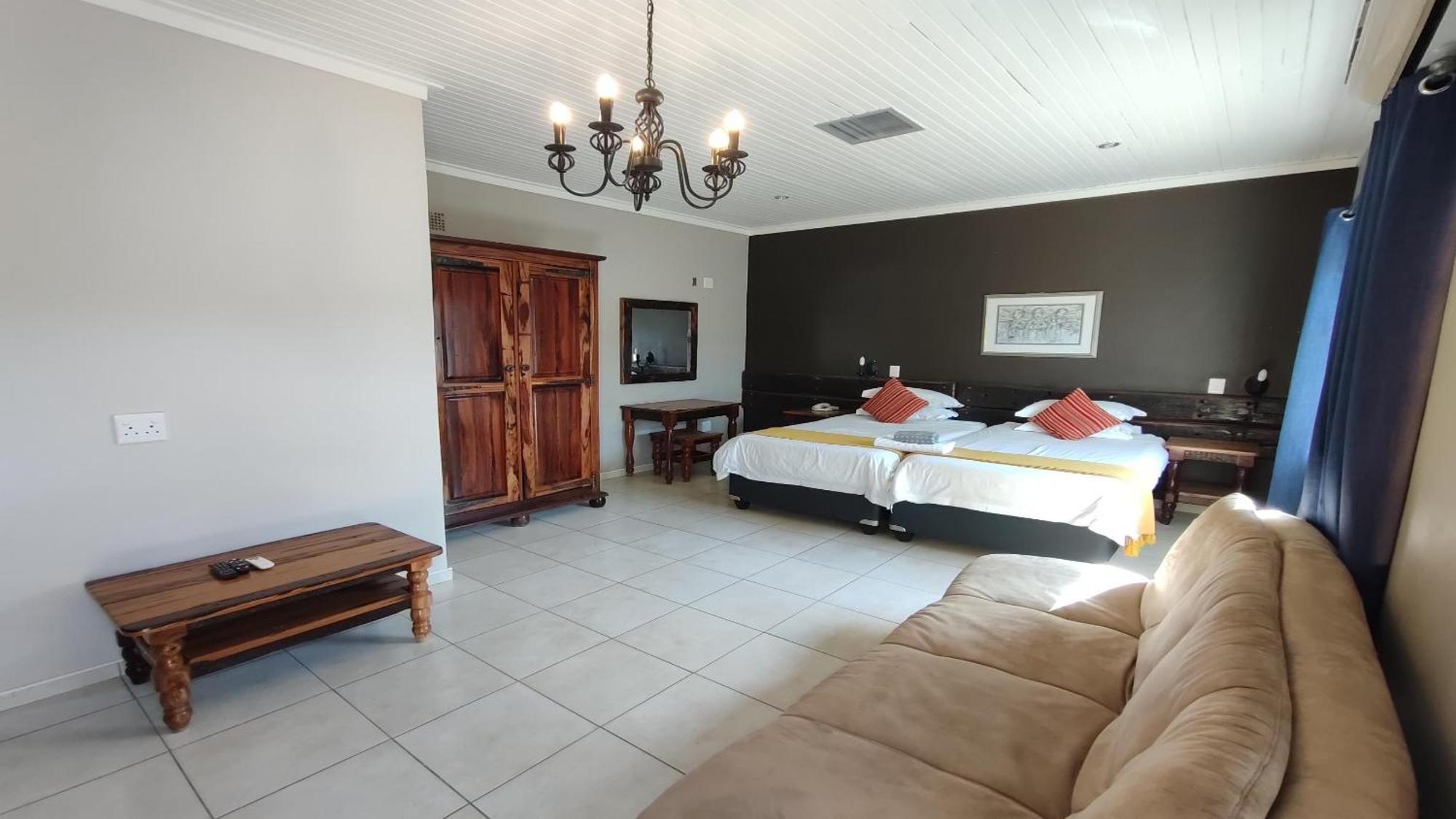 Bird'S Nest Guest House Keetmanshoop Bilik gambar