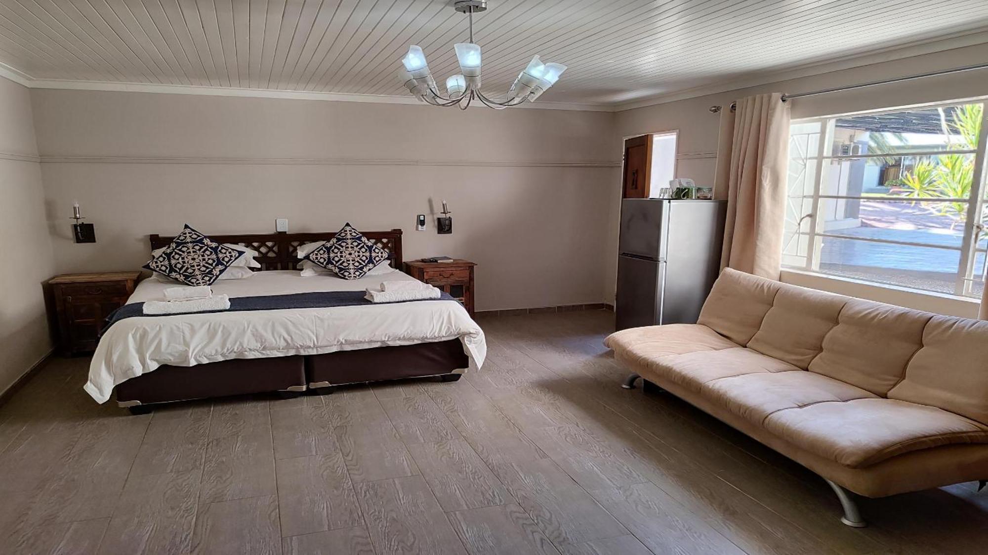 Bird'S Nest Guest House Keetmanshoop Bilik gambar