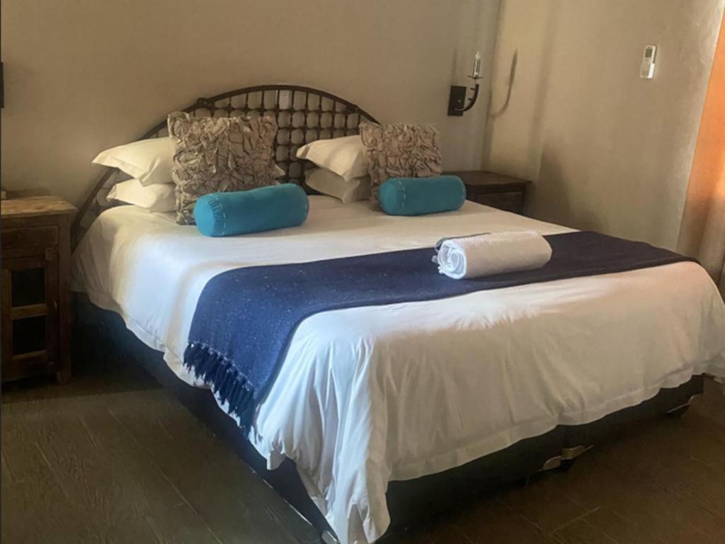 Bird'S Nest Guest House Keetmanshoop Bilik gambar