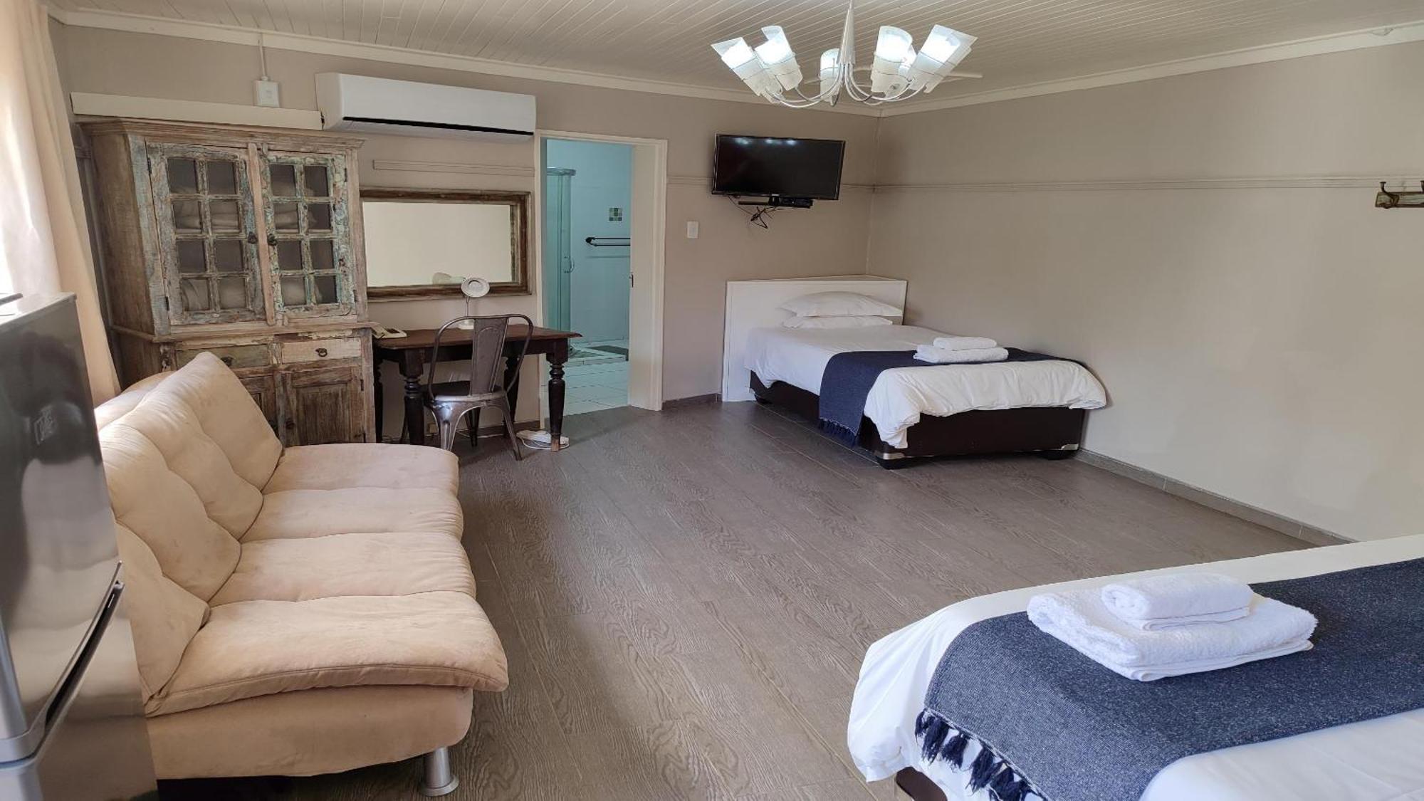 Bird'S Nest Guest House Keetmanshoop Bilik gambar
