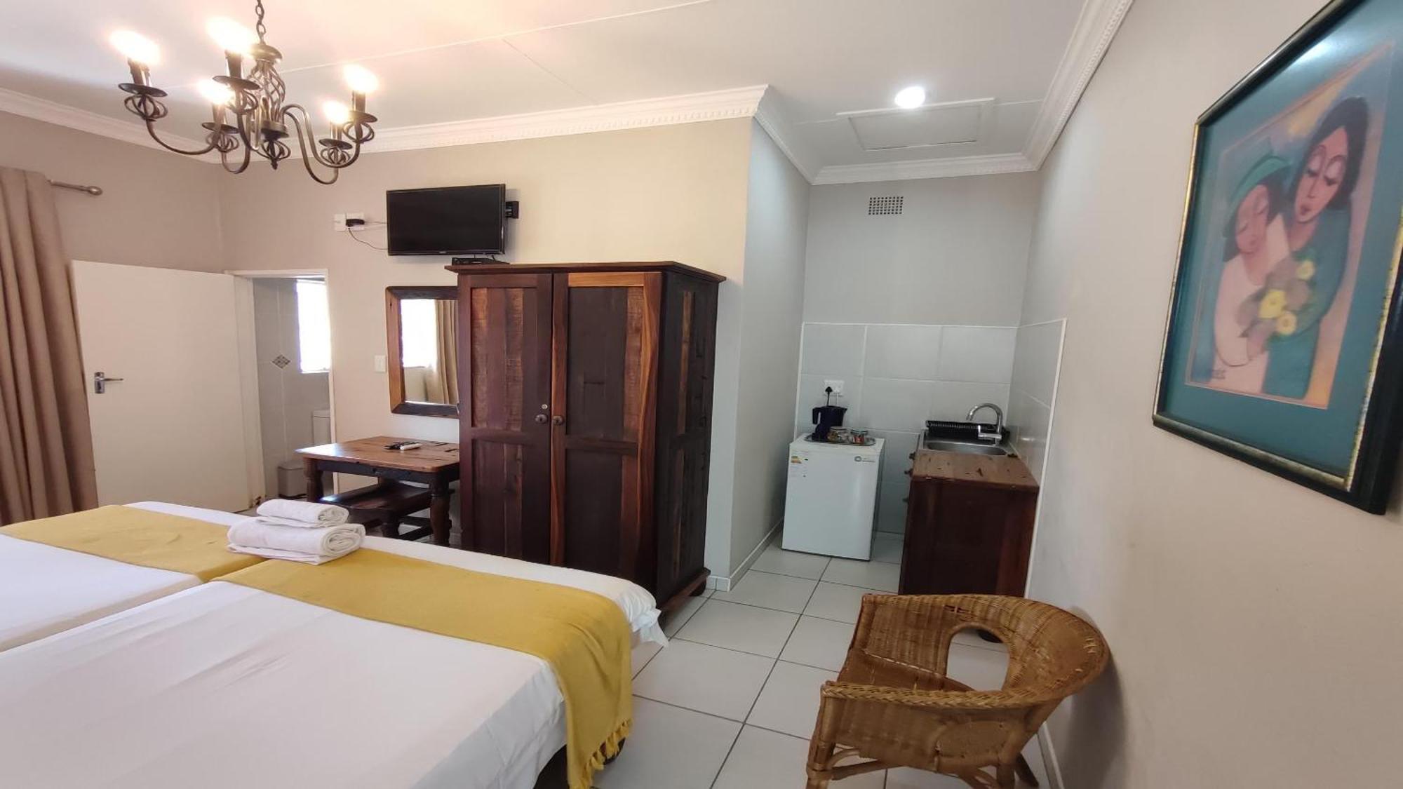 Bird'S Nest Guest House Keetmanshoop Bilik gambar