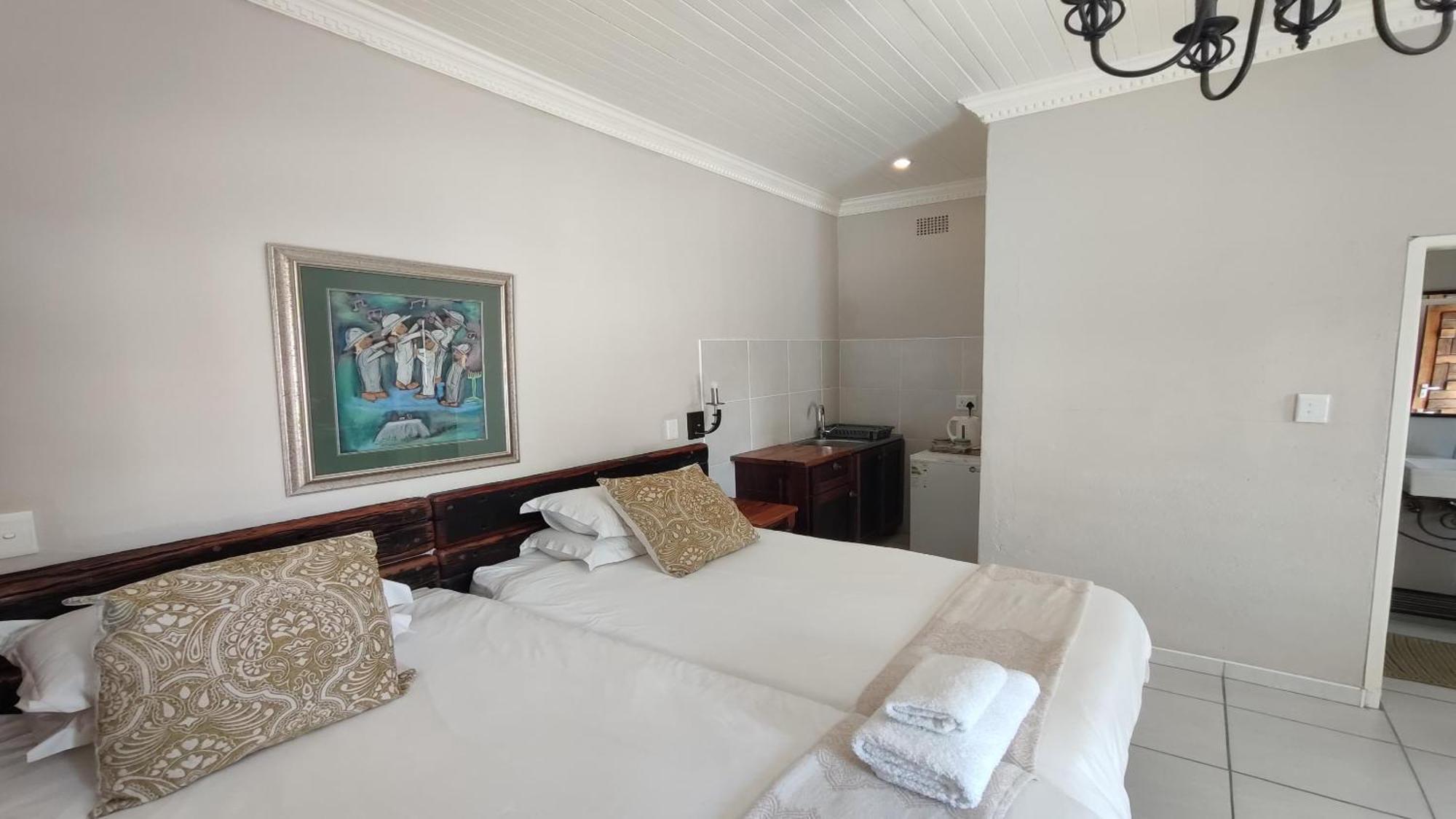 Bird'S Nest Guest House Keetmanshoop Bilik gambar
